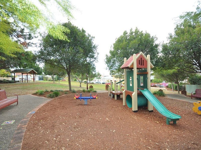 5/10 Rogoona Street, Morningside QLD 4170