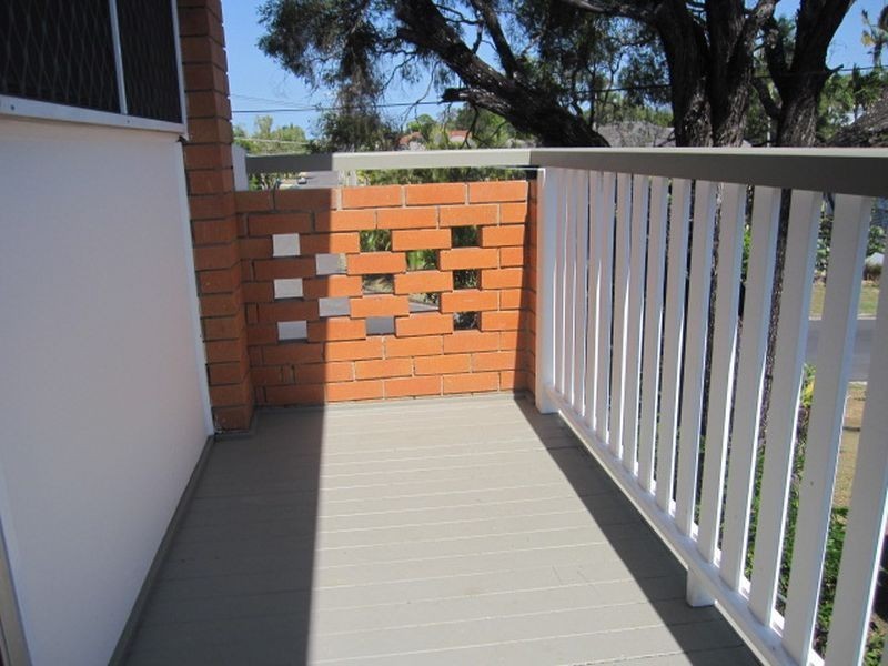 42 Merle Street, Carina QLD 4152