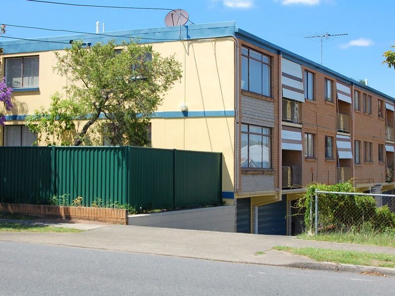 4/361 Cornwall Street, Greenslopes QLD 4120
