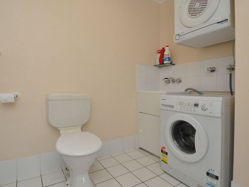 8/262 Cavendish Road, Coorparoo QLD 4151