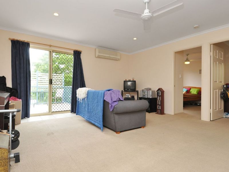 8/262 Cavendish Road, Coorparoo QLD 4151