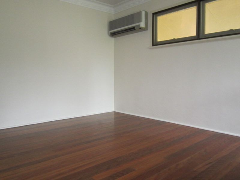 82 Clough Street, Mount Gravatt QLD 4122