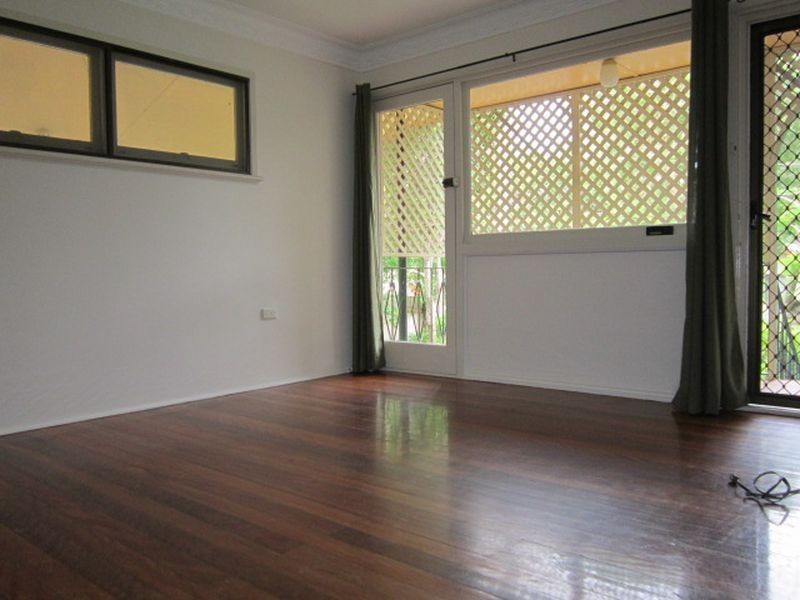 82 Clough Street, Mount Gravatt QLD 4122