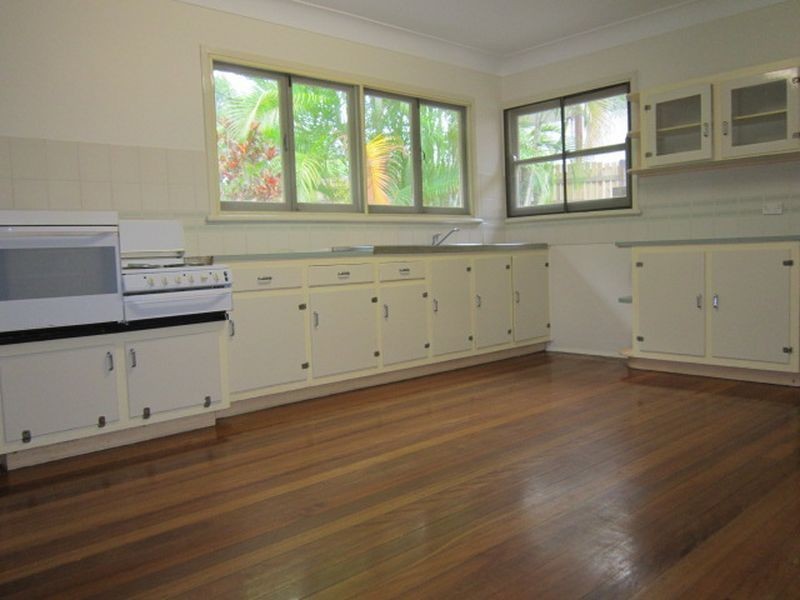 82 Clough Street, Mount Gravatt QLD 4122