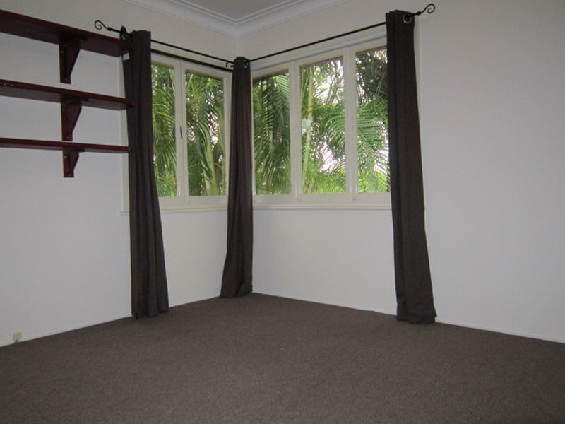 82 Clough Street, Mount Gravatt QLD 4122