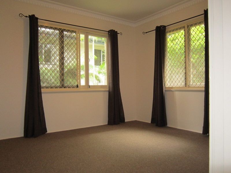 82 Clough Street, Mount Gravatt QLD 4122