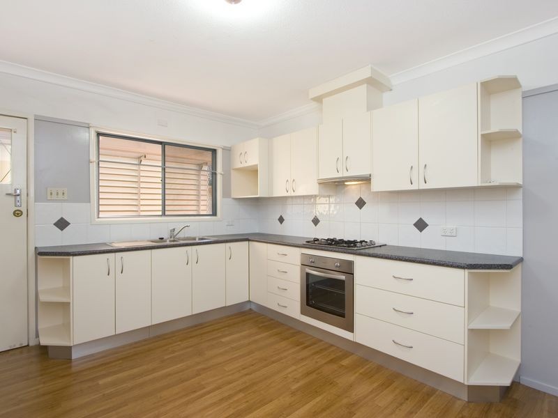 56 Nicklin Street, Coorparoo QLD 4151