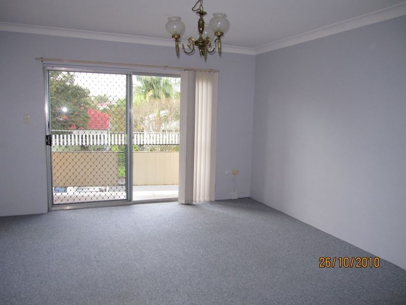 2/36 Burke Street, Coorparoo QLD 4151