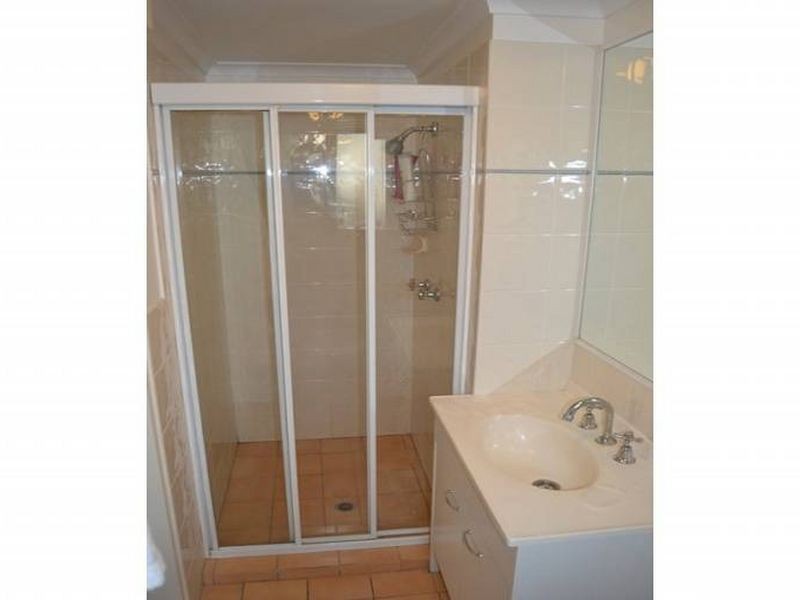 3/69 Shakespeare Street, Coorparoo QLD 4151