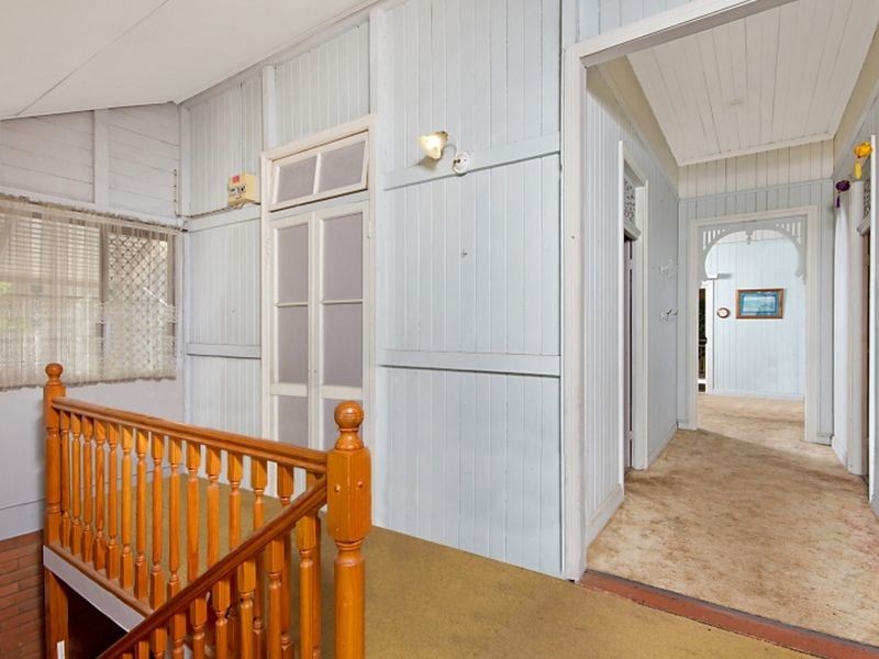 55 Mearns Street, Fairfield QLD 4103