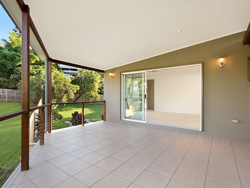 85 Woodville Place, Annerley QLD 4103