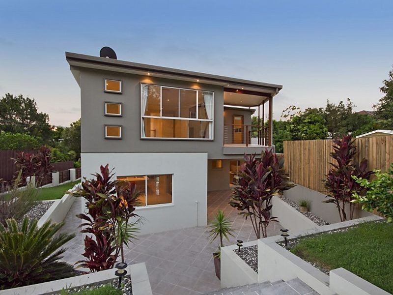 85 Woodville Place, Annerley QLD 4103