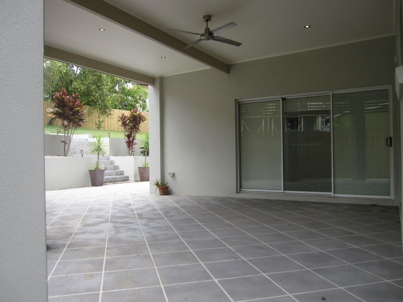 85 Woodville Place, Annerley QLD 4103