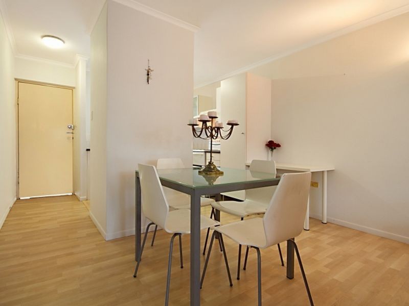 6/32 Macaulay Street, Coorparoo QLD 4151