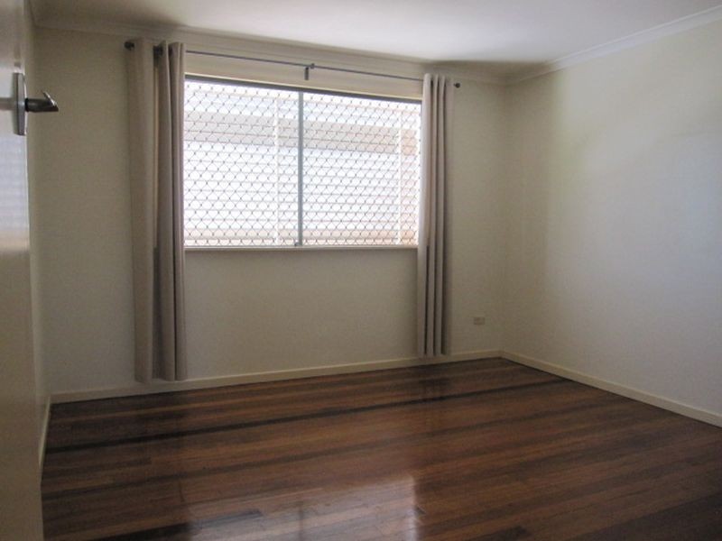 2/111 Oateson Skyline Drive, Seven Hills QLD 4170