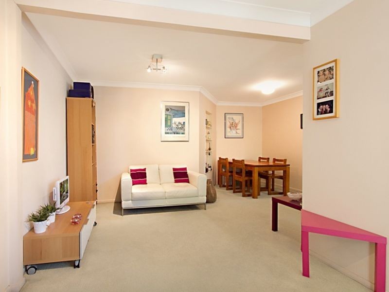 2/3 Haig Street, Coorparoo QLD 4151