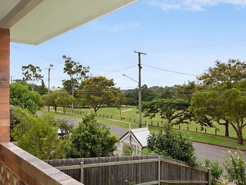 71 Perth Street, Camp Hill QLD 4152