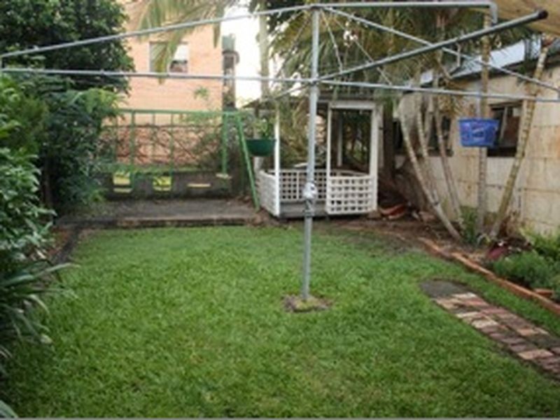 59 Baron Street, Greenslopes QLD 4120