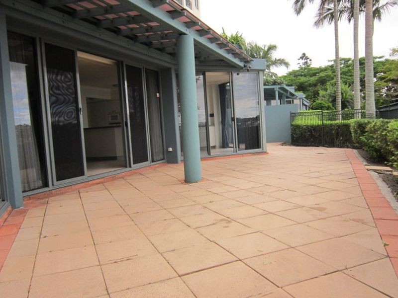 4/57c Newstead Terrace, Newstead QLD 4006