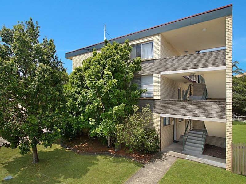 3/32 Macaulay Street, Coorparoo QLD 4151
