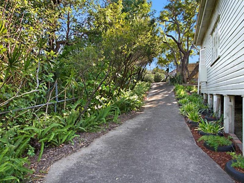 7 Kensington Avenue, Seven Hills QLD 4170