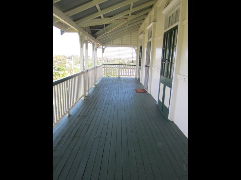 76 Greens Road, Coorparoo QLD 4151
