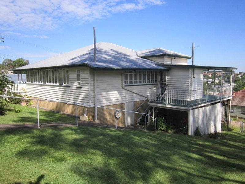 76 Greens Road, Coorparoo QLD 4151
