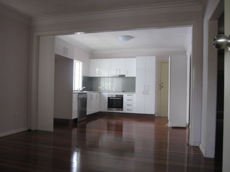 70 Stanley Road, Camp Hill QLD 4152