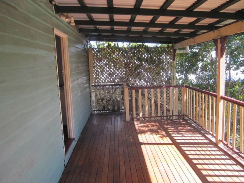 70 Stanley Road, Camp Hill QLD 4152