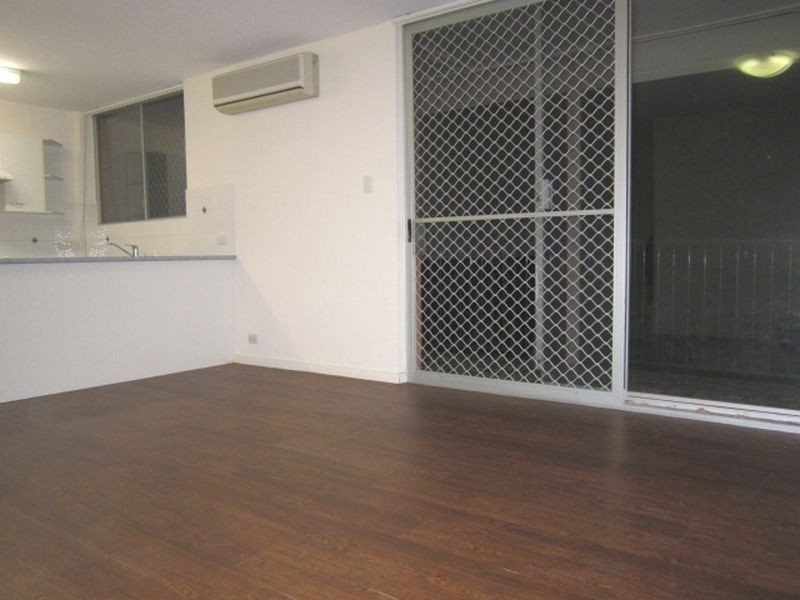 3/16 Amelia Street, Coorparoo QLD 4151