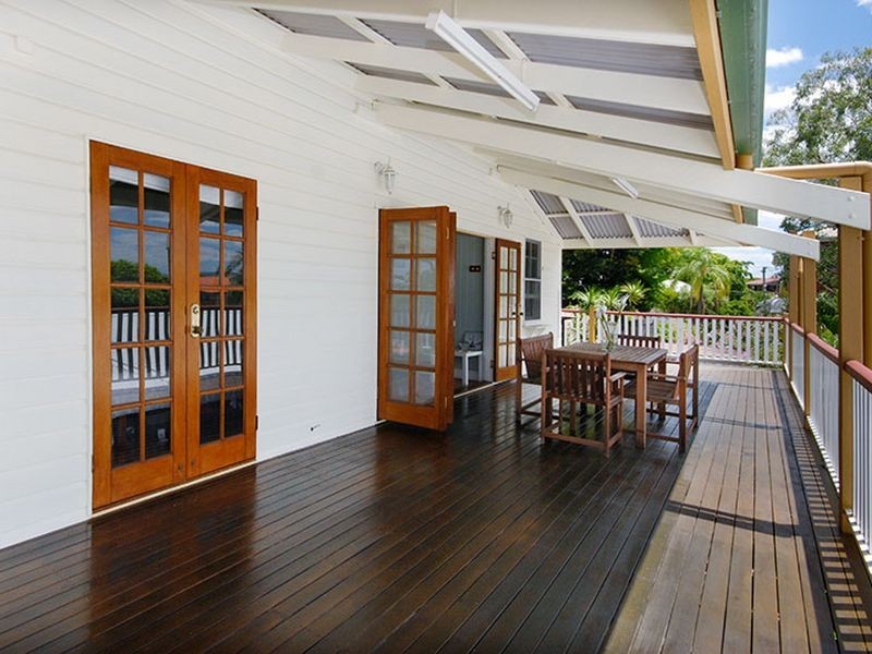 57 Macaulay Street, Coorparoo QLD 4151