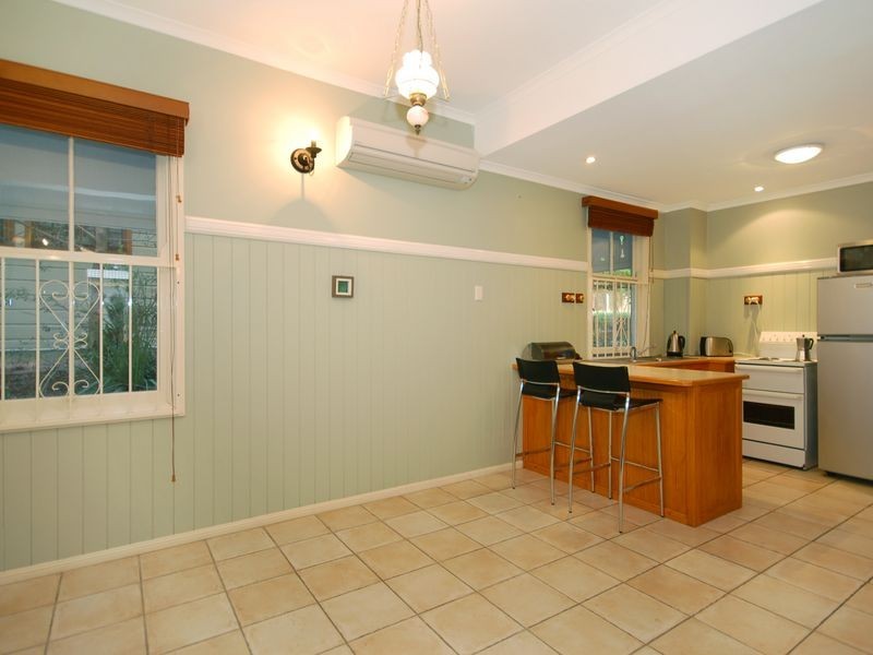 57 Macaulay Street, Coorparoo QLD 4151