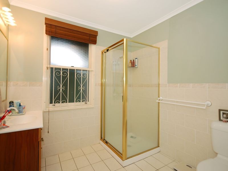 57 Macaulay Street, Coorparoo QLD 4151