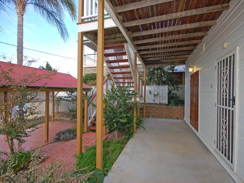 57 Macaulay Street, Coorparoo QLD 4151