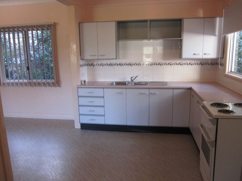 2 Raffles Street, Mount Gravatt East QLD 4122