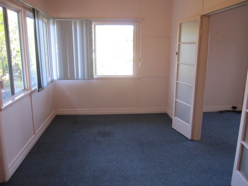 2 Raffles Street, Mount Gravatt East QLD 4122