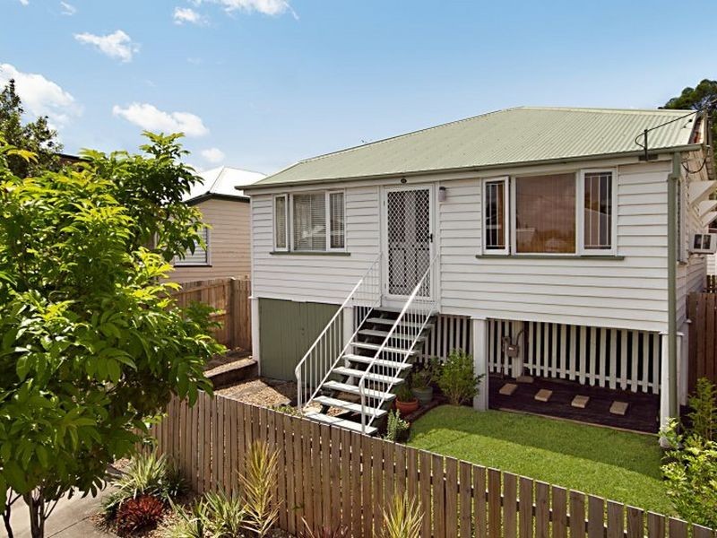 46 Peach Street, Greenslopes QLD 4120