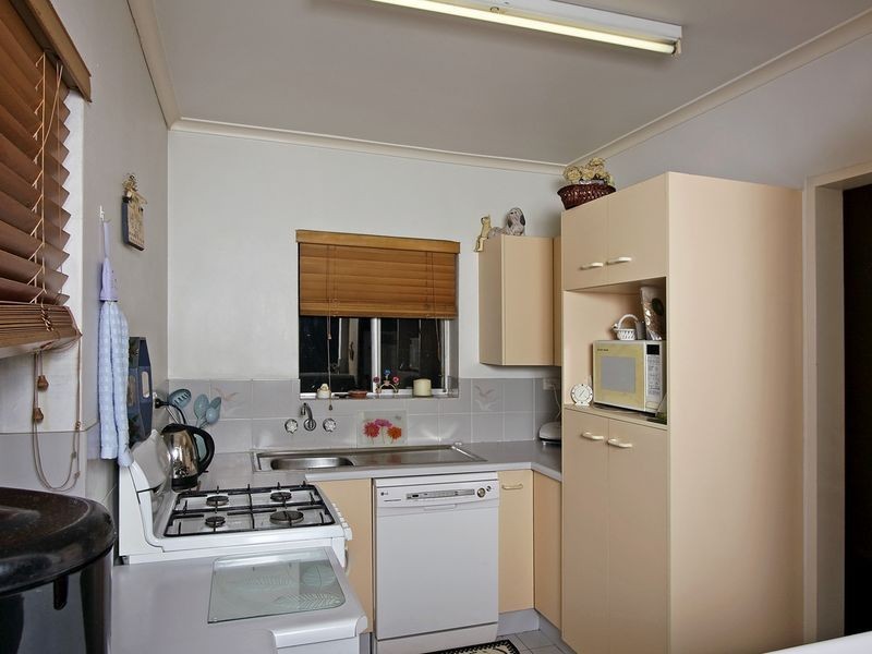 4/23 Robinson Street, Coorparoo QLD 4151