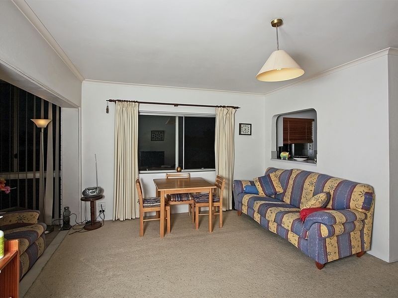 4/23 Robinson Street, Coorparoo QLD 4151