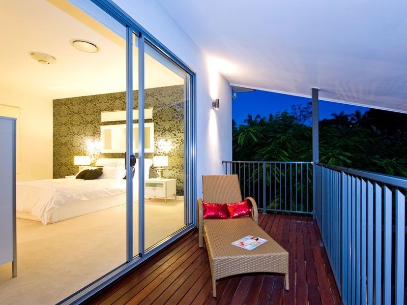 31 Pine Street, Hamilton QLD 4007