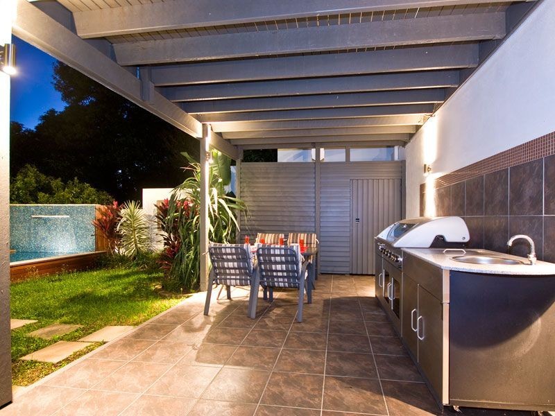 31 Pine Street, Hamilton QLD 4007