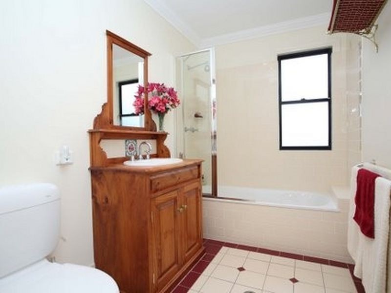 1/40 Silvester Street, Wilston QLD 4051