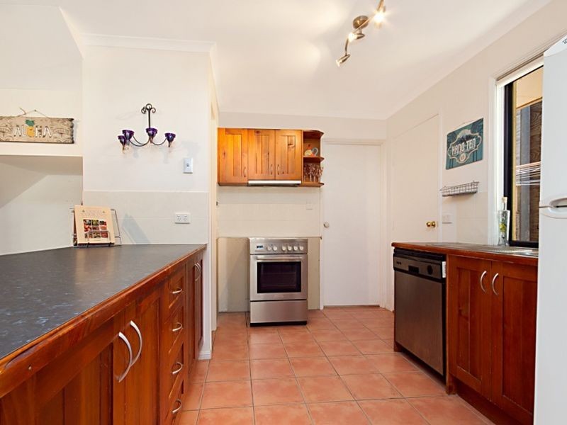 1/7 Curtis Street, Norman Park QLD 4170