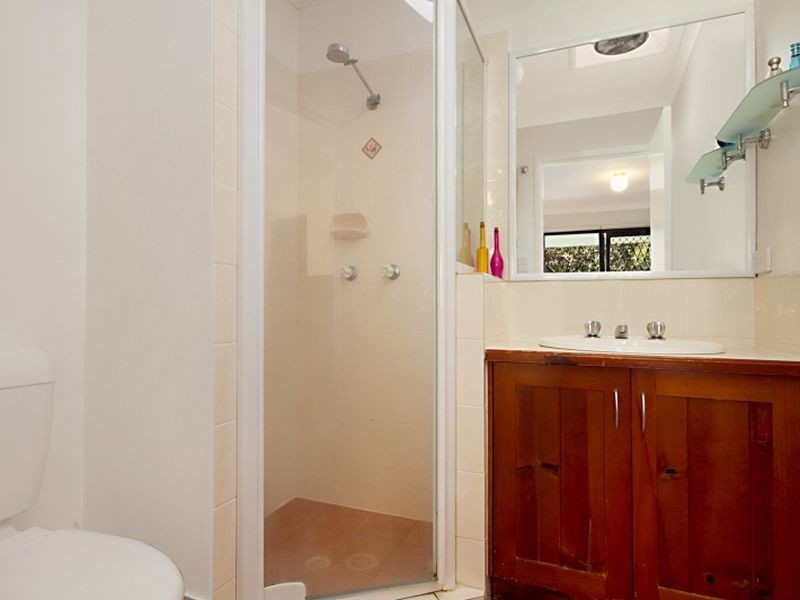 1/7 Curtis Street, Norman Park QLD 4170