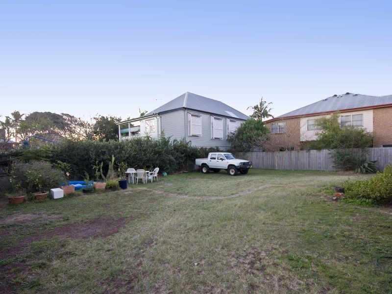 128 Lytton Road, East Brisbane QLD 4169