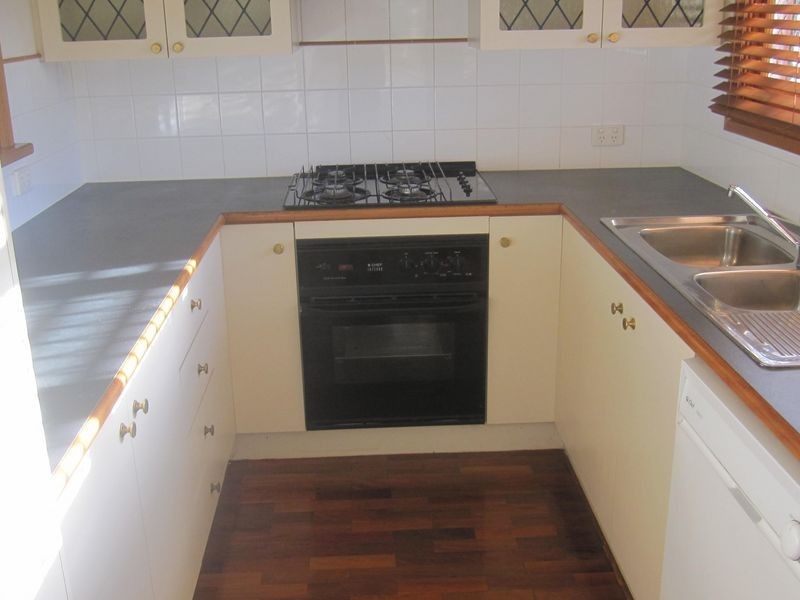 2/23 Laura Street, Highgate Hill QLD 4101