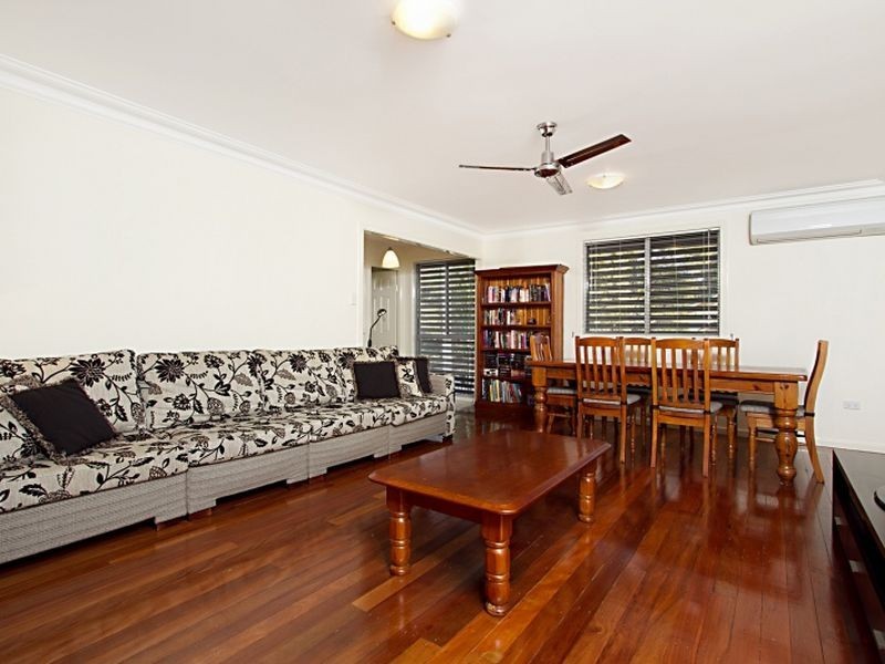 74 Beresford Terrace, Coorparoo QLD 4151