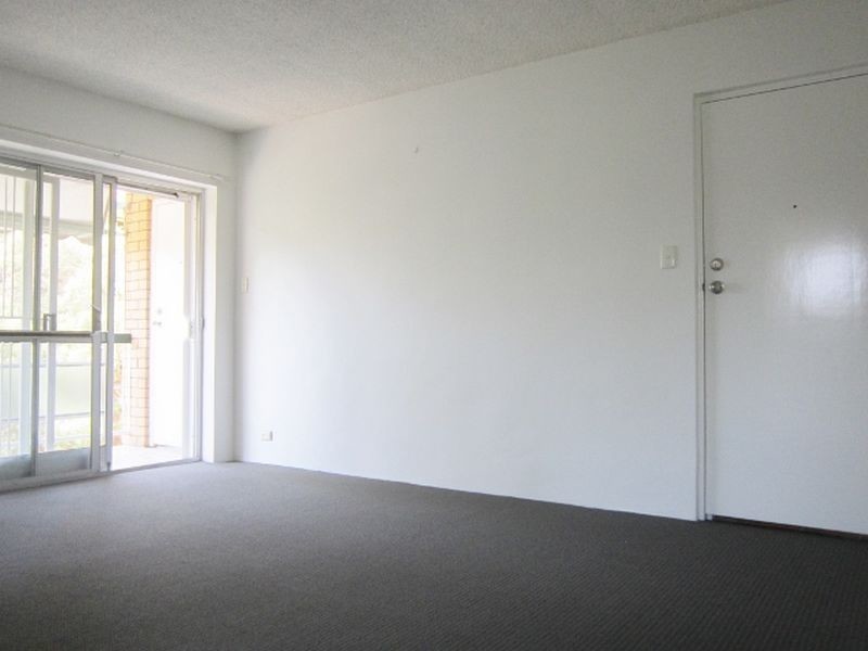 4/76 Kitchener Street, Coorparoo QLD 4151