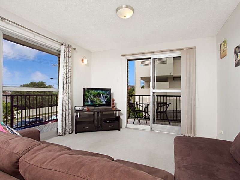 1/22 Kennington Road, Camp Hill QLD 4152