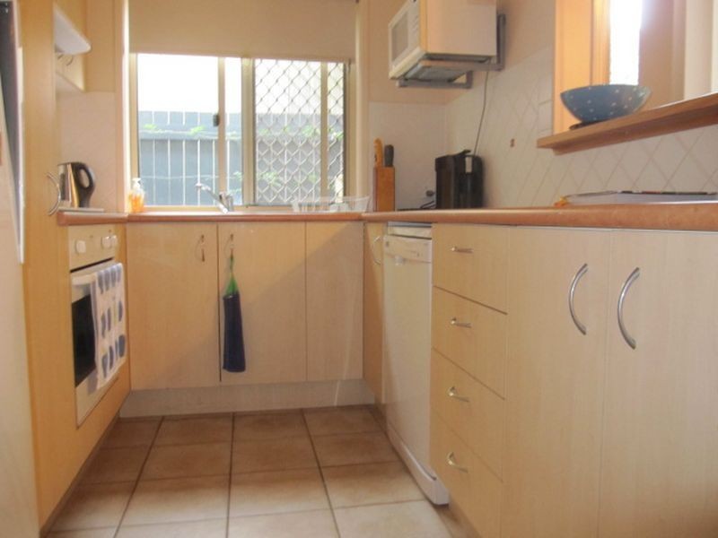 6/70 Douglas Street, Greenslopes QLD 4120